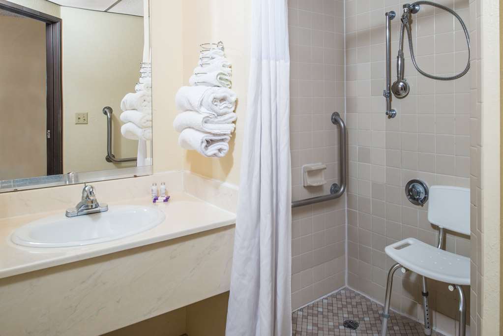 Sunset Inn & Suites Lincoln Habitación foto